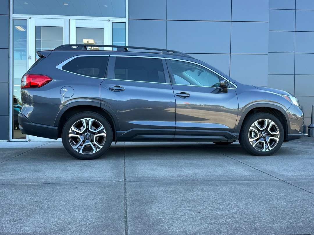 2020 Subaru Ascent Premium - Image 2