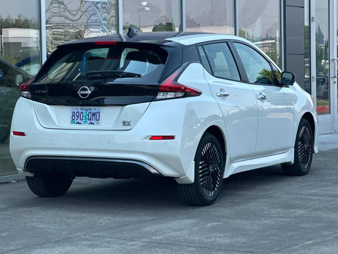 2025 Nissan LEAF SV Plus - Image 3