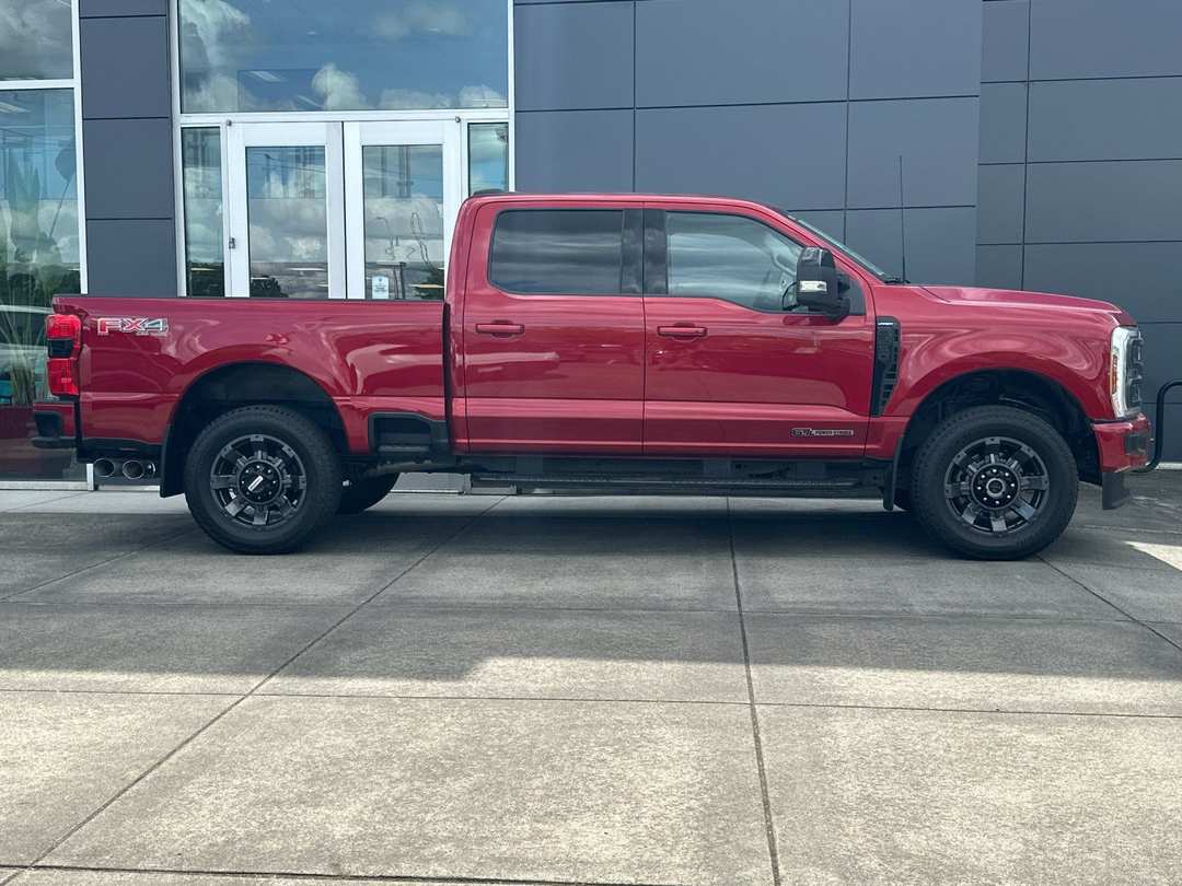2024 Ford F-250Sd Lariat - Image 2