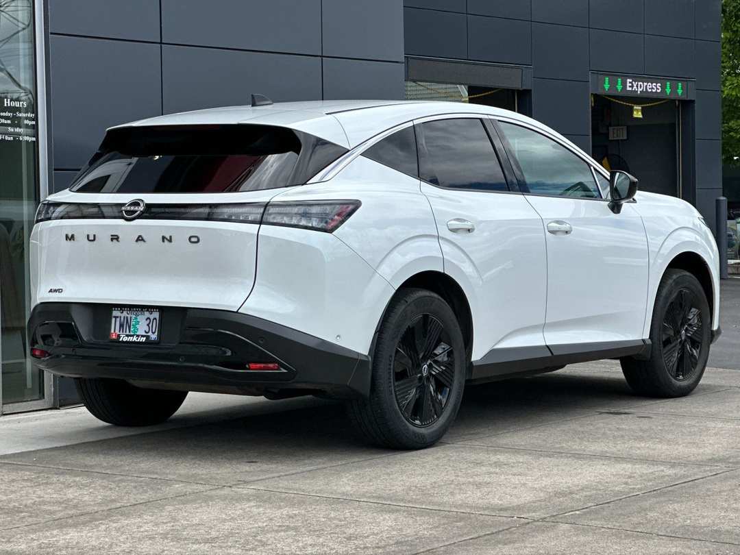 2025 Nissan Murano SV - Image 3