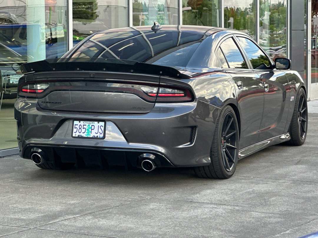 2017 Dodge Charger R/T Scat Pack - Image 3