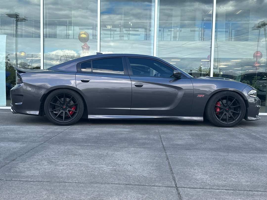 2017 Dodge Charger R/T Scat Pack - Image 2