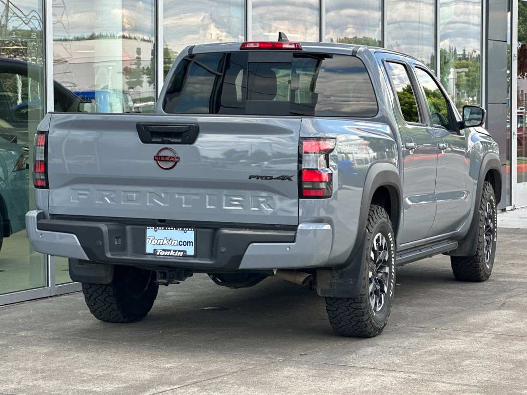 2024 Nissan Frontier PRO4X - Image 3