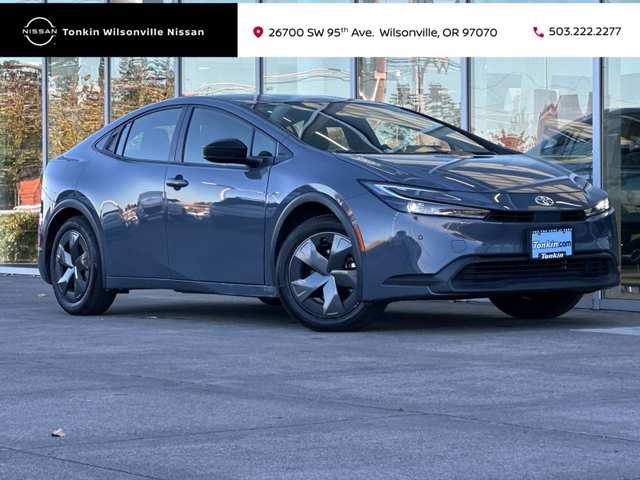 2024 Toyota Prius LE