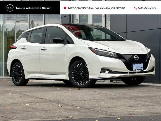 2025 Nissan LEAF SV Plus