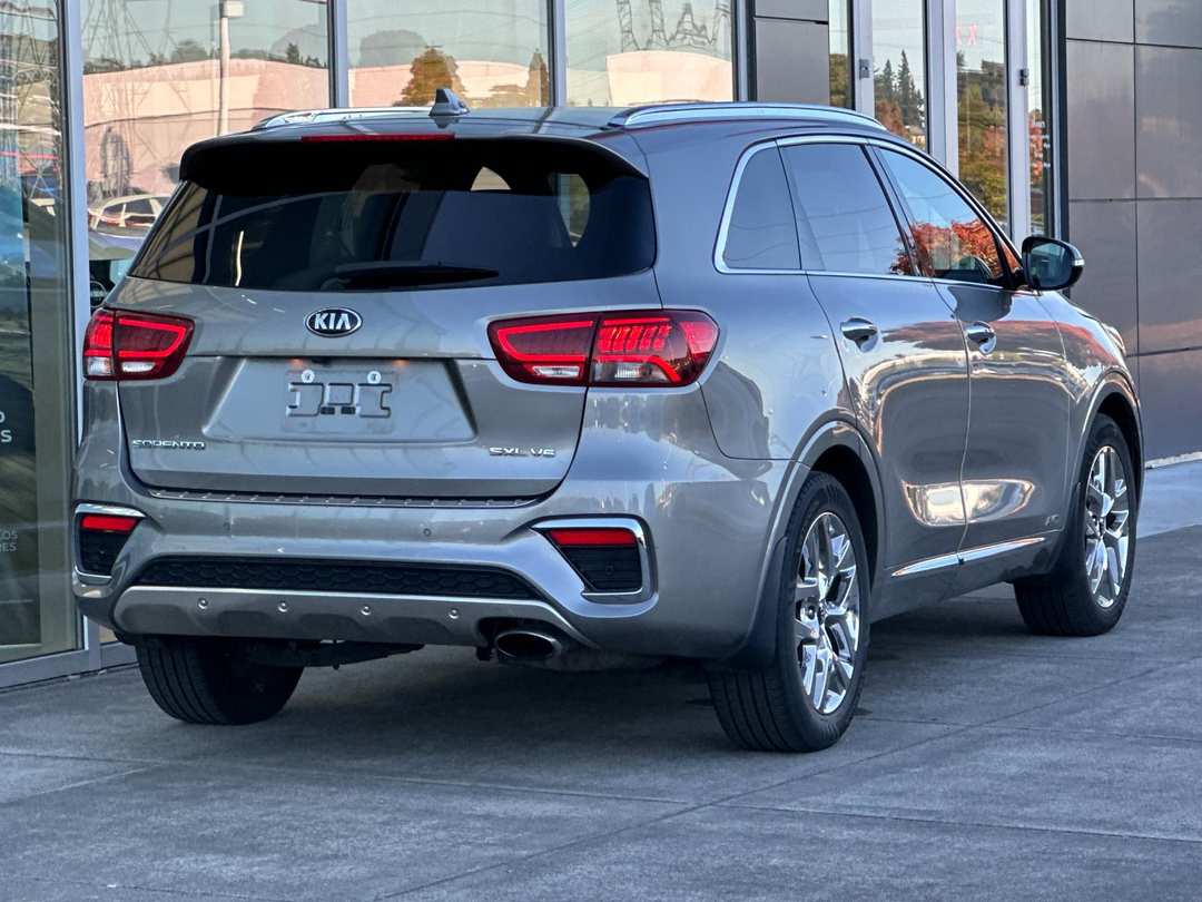 2019 Kia Sorento SX Limited - Image 3